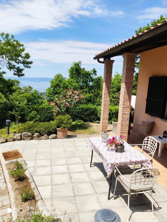 Un Giardino Sul Lago Montefiascone Luaran gambar