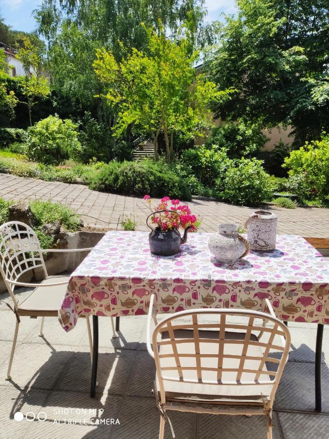 Un Giardino Sul Lago Montefiascone Luaran gambar