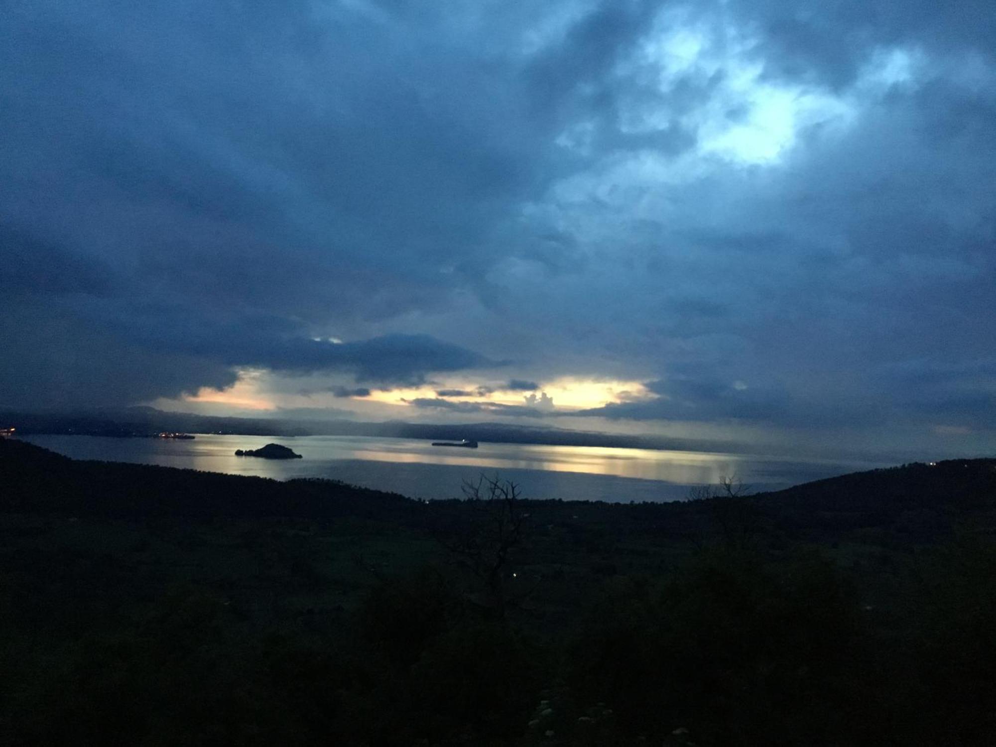Un Giardino Sul Lago Montefiascone Luaran gambar
